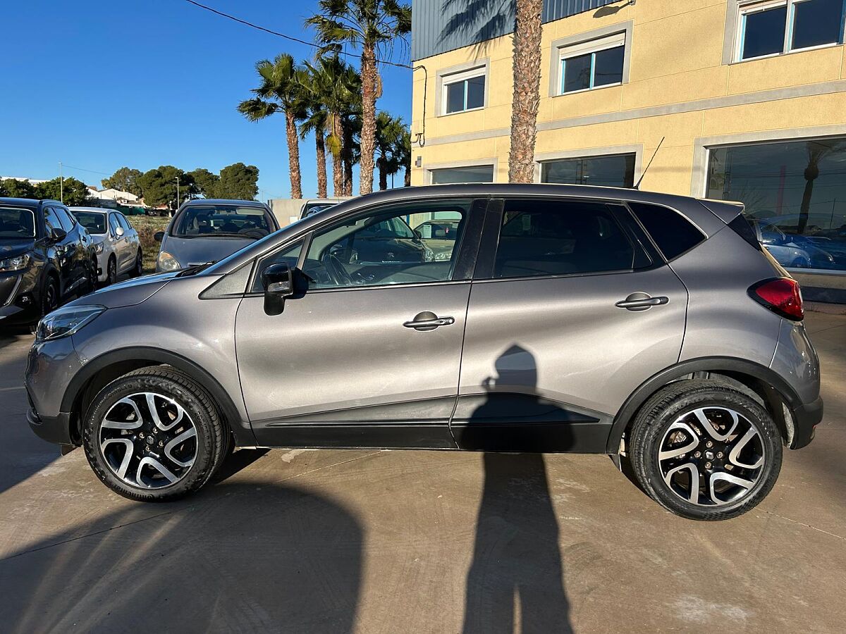 RENAULT CAPTUR ENERGY ZEN 1.5 DCI SPANISH LHD IN SPAIN 62000 MILES SUPERB 2016